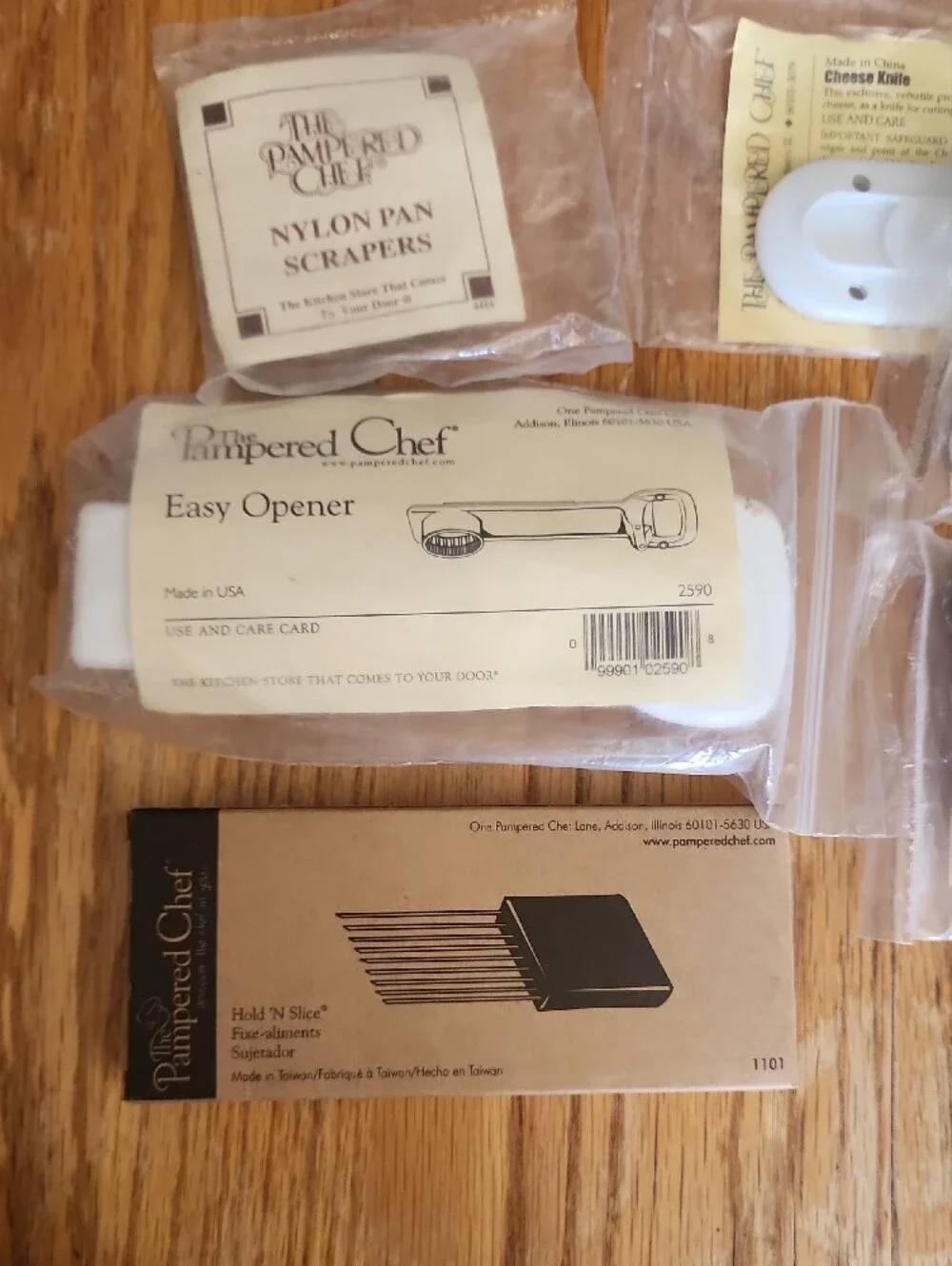 The Pampered Chef Kitchen Tool Set - Multiple Accessories - Lot - Misc